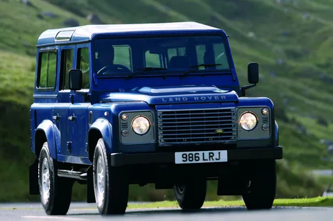 Land Rover Defender 110 2.4 TD Station Wagon E 2007 view 2
