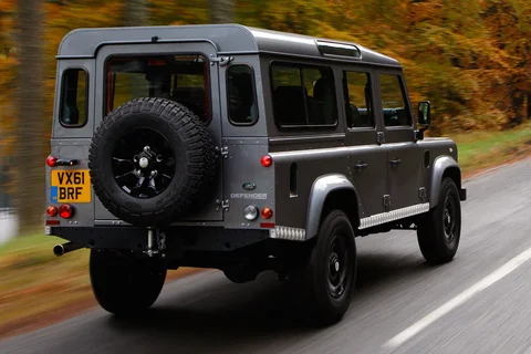 Land Rover Defender 110 2.2 TD Utility Wagon 2011 view 7