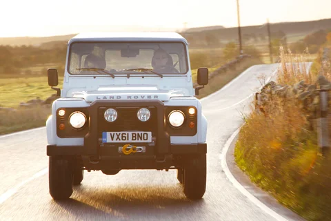 Land Rover Defender 90 2.2 TD Soft Top 2011 view 2