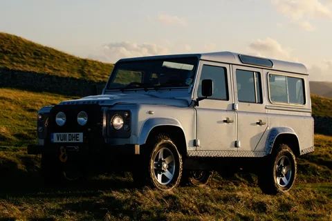 Land Rover Defender 110 2.2 TD Utility Wagon 2011 view 12