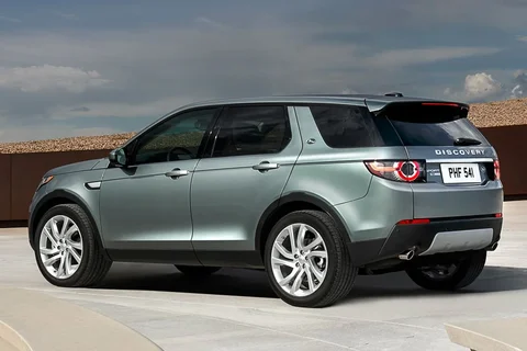 Land Rover Discovery Sport TD4 150 E-Capability SE 2016 view 3