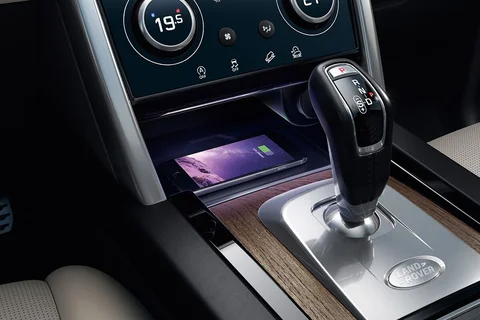 Land Rover Discovery Sport D180 2019 view 2