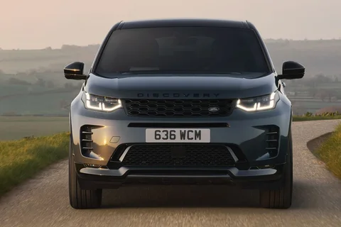 Land Rover Discovery Sport D200 Dynamic S 2025 view 8