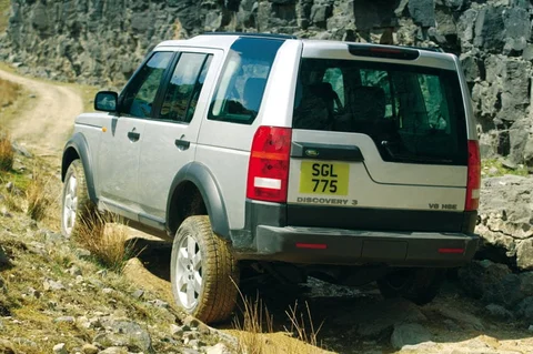Land Rover Discovery 4.4 V8 SE 2004 view 5