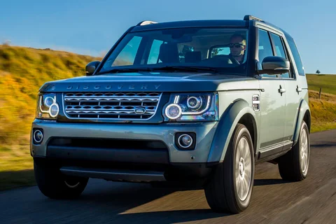 Land Rover Discovery SDV6 3.0 SE 2014 view 8