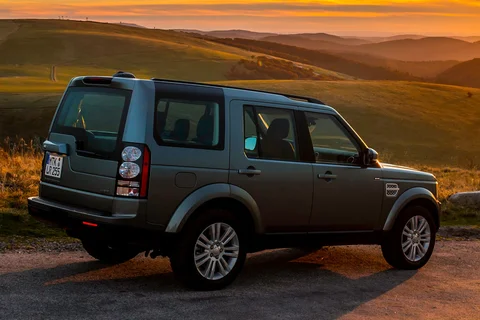 Land Rover Discovery SDV6 3.0 SE 2014 view 12