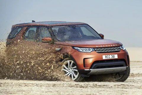 Land Rover Discovery 2.0 TD4 S 2016 view 5