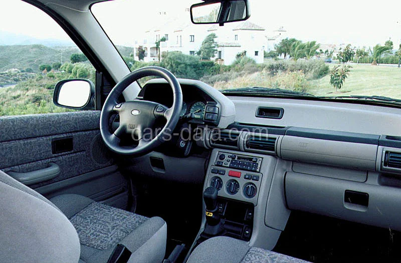 Land Rover Freelander Station Wagon 1.8 XEi 1998 front view