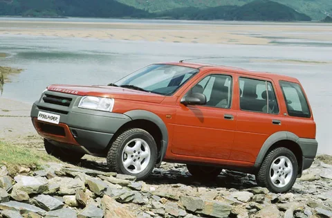 Land Rover Freelander Station Wagon 1.8i ES 2000 view 2