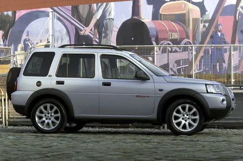 Land Rover Freelander Station Wagon 1.8 E 2003 view 2