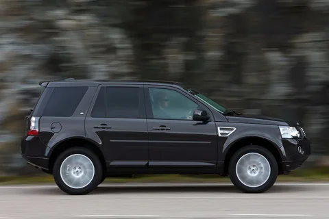 Land Rover Freelander 2.2 TD4 Dynamic 2012 view 6