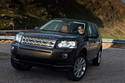 Land Rover Freelander 2.2 TD4 Dynamic 2012 view 8