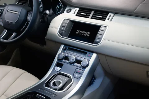 Land Rover Range Rover Evoque 2.2 eD4 2WD Dynamic 2011 view 7