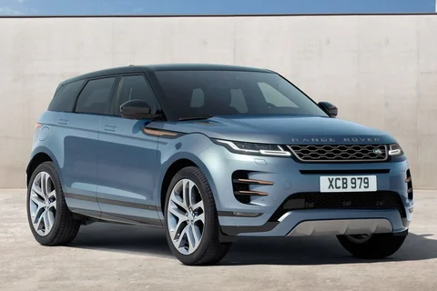 Land Rover Range Rover Evoque D150 R-Dynamic S 2019 view 3