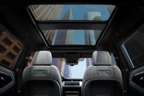 Land Rover Range Rover Evoque D150 R-Dynamic S 2019 view 9