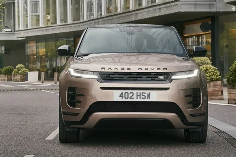 Land Rover Range Rover Evoque P160 Dynamic SE 2023 view 9