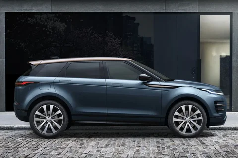 Land Rover Range Rover Evoque P160 Dynamic SE 2023 view 12