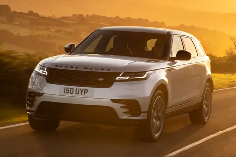 Land Rover Range Rover Velar P400e Dynamic SE 2023 view 12