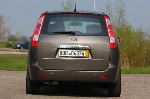 Landwind CV9 1.6 Comfort 2010 view 10