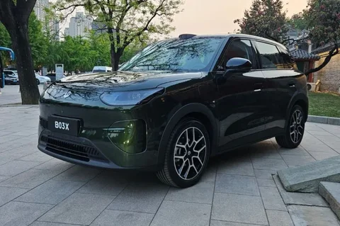 Leapmotor B03X 53Wh ProMax Design 2026 suv Ansicht 6