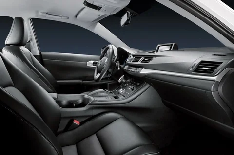 Lexus CT 200h Hybrid First Edition 2011 view 2
