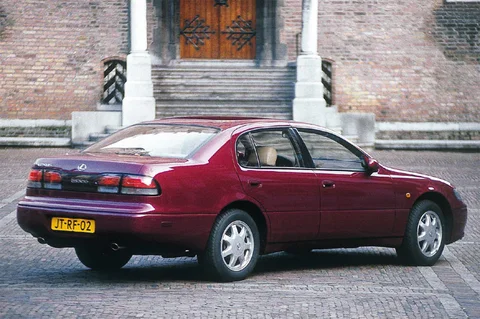 Lexus GS 300 1993 view 2