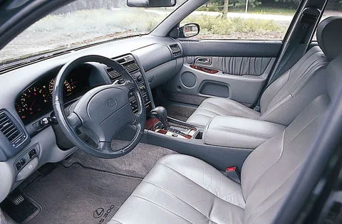 Lexus GS 300 1993 view 5