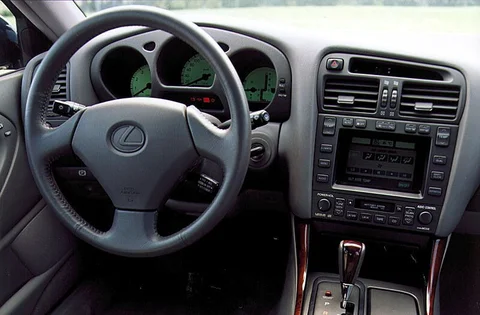 Lexus GS 300 Executive 1999 view 3