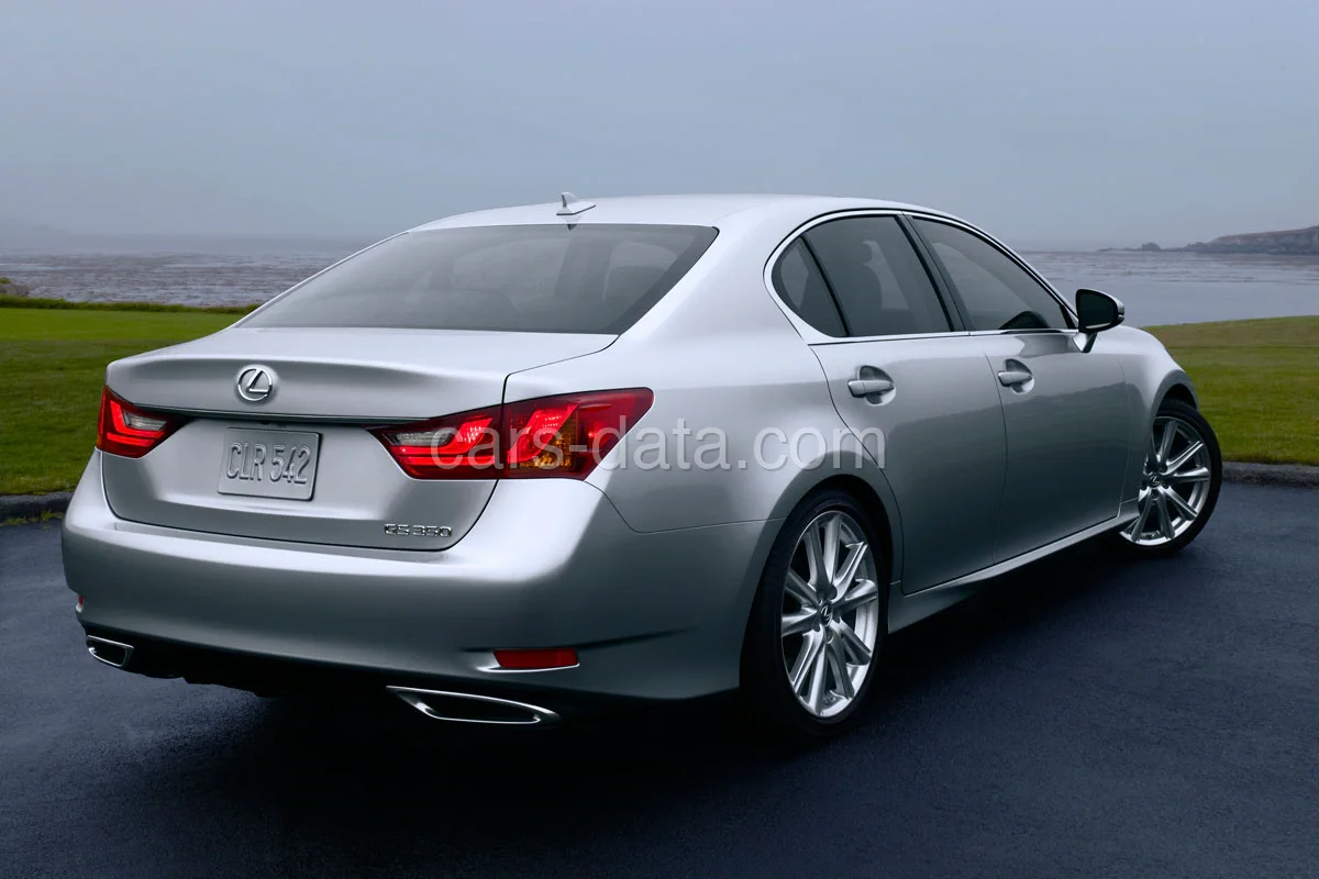 Lexus GS 450h President Line 2012 front view