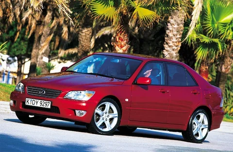 Lexus IS 200 Executive 1999 view 8