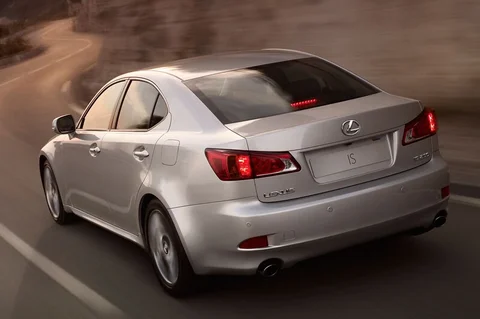 Lexus IS 250 Luxury Line 2010 view 2