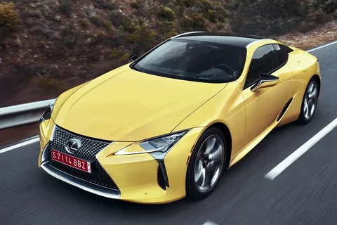 Lexus LC 500h Obsidian Edition 2022 view 2