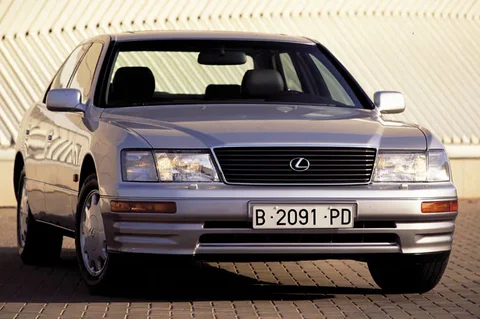 Lexus LS 400 1995 view 2