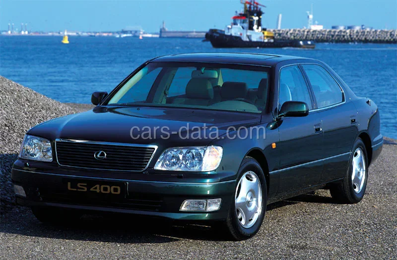 Lexus LS 400 1997 front view