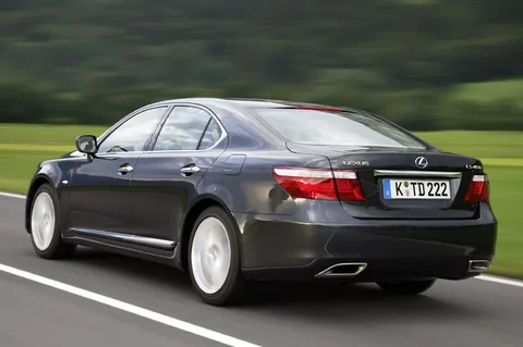 Lexus LS 600h President 2007 view 8