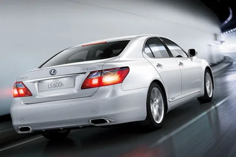 Lexus LS 600h Executive L 2010 view 6
