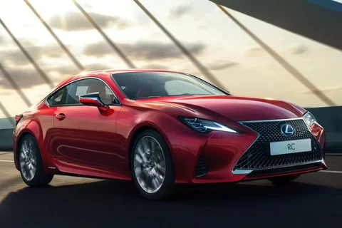 Lexus RC 300h Luxury Line 2018 view 7