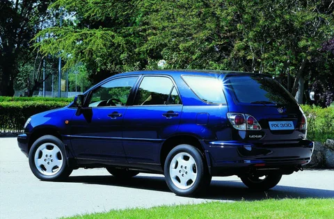 Lexus RX 300 2000 view 2