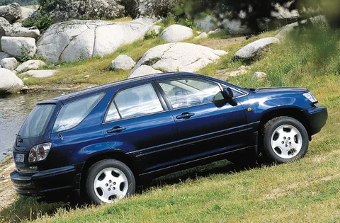 Lexus RX 300 2000 view 4