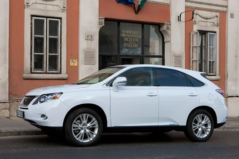 Lexus RX 350 President 2009 view 6