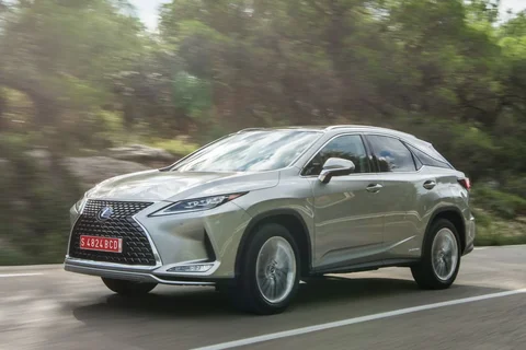 Lexus RX 450h Obsidian Edition 2022 view 9