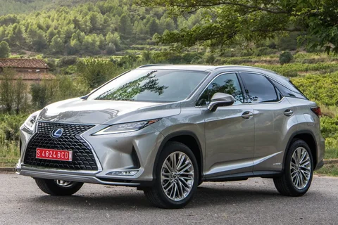 Lexus RX 450h Obsidian Edition 2022 view 12