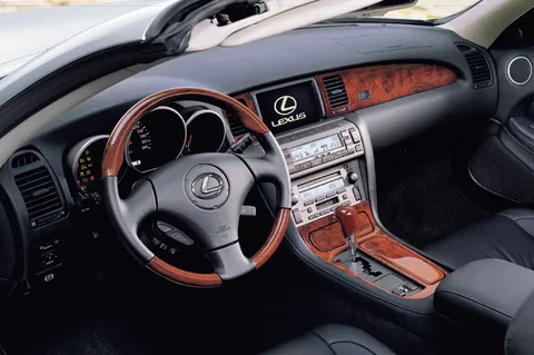 Lexus SC 430 Platinum 2010 view 9