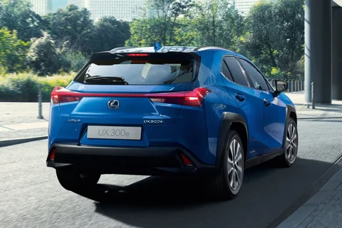Lexus UX 300e Electric Executive 2020 view 10