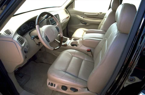 Lincoln Navigator Navigator 2001 view 6