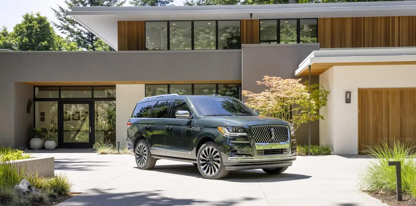Lincoln Navigator 2023 — Exteriér 1