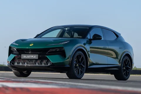 Lotus Eletre H1000 X 2026 suv vedere 4