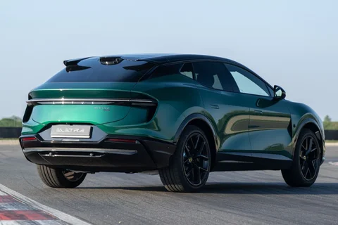 Lotus Eletre H1000 X 2026 suv vedere 2