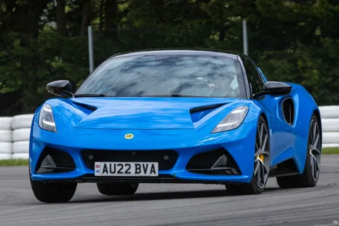Lotus Emira i4 2024 view 8