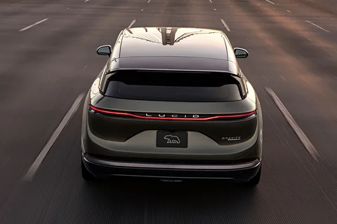 Lucid Gravity Grand Touring 2025 view 11